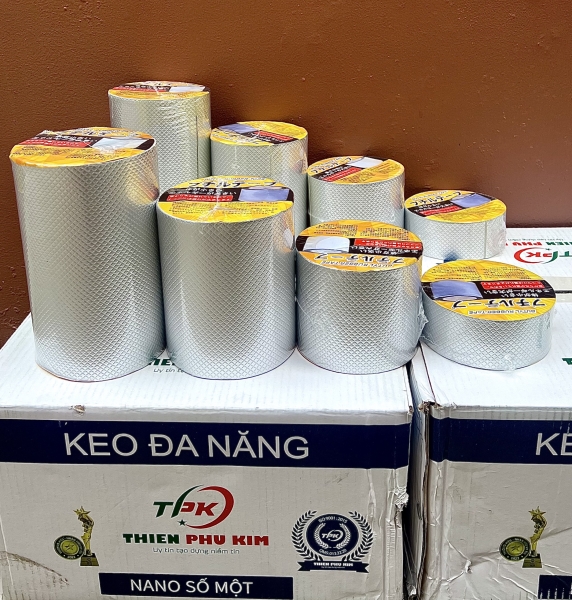 Băng keo chống thấm có màng caro - Dây Rút Nhựa Thiên Phú Kim - Công Ty TNHH Thiên Phú Kim